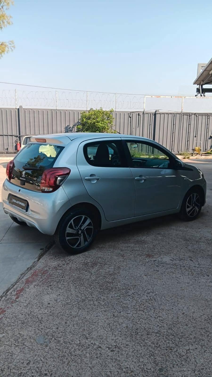 Peugeot 108 VTi 72 S&S 5 porte Allure
