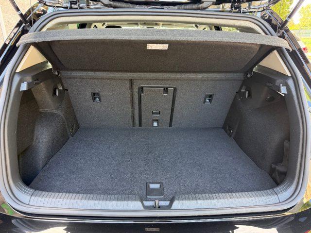 VOLKSWAGEN Golf 1.5 TSI 204CV EHYBRID PLUG-IN DSG UNIPROPRIETARIO