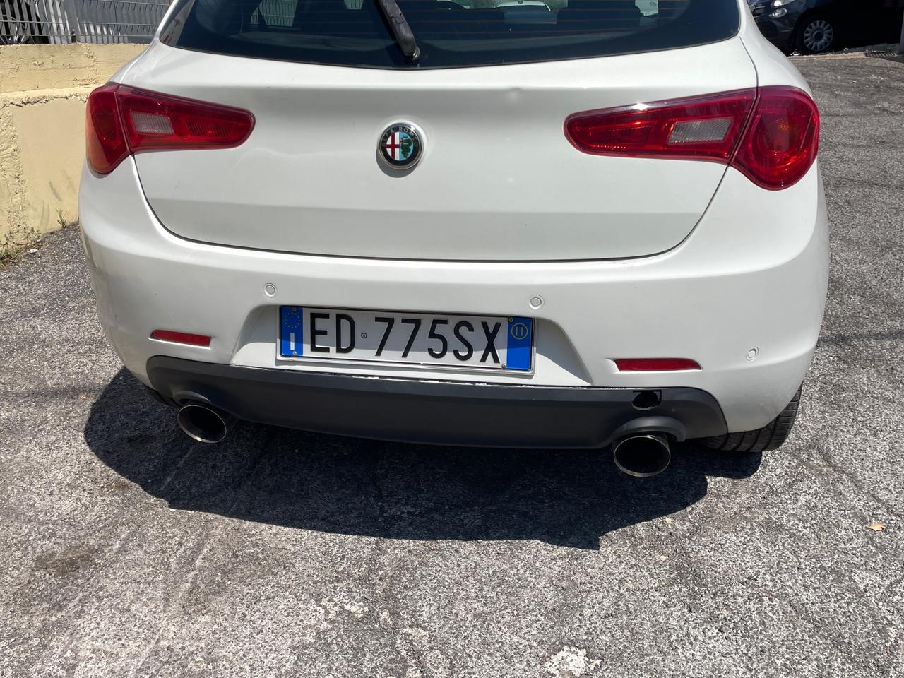 Alfa Romeo Giulietta 1.4 Turbo 170cv. GPL - scarico sportivo