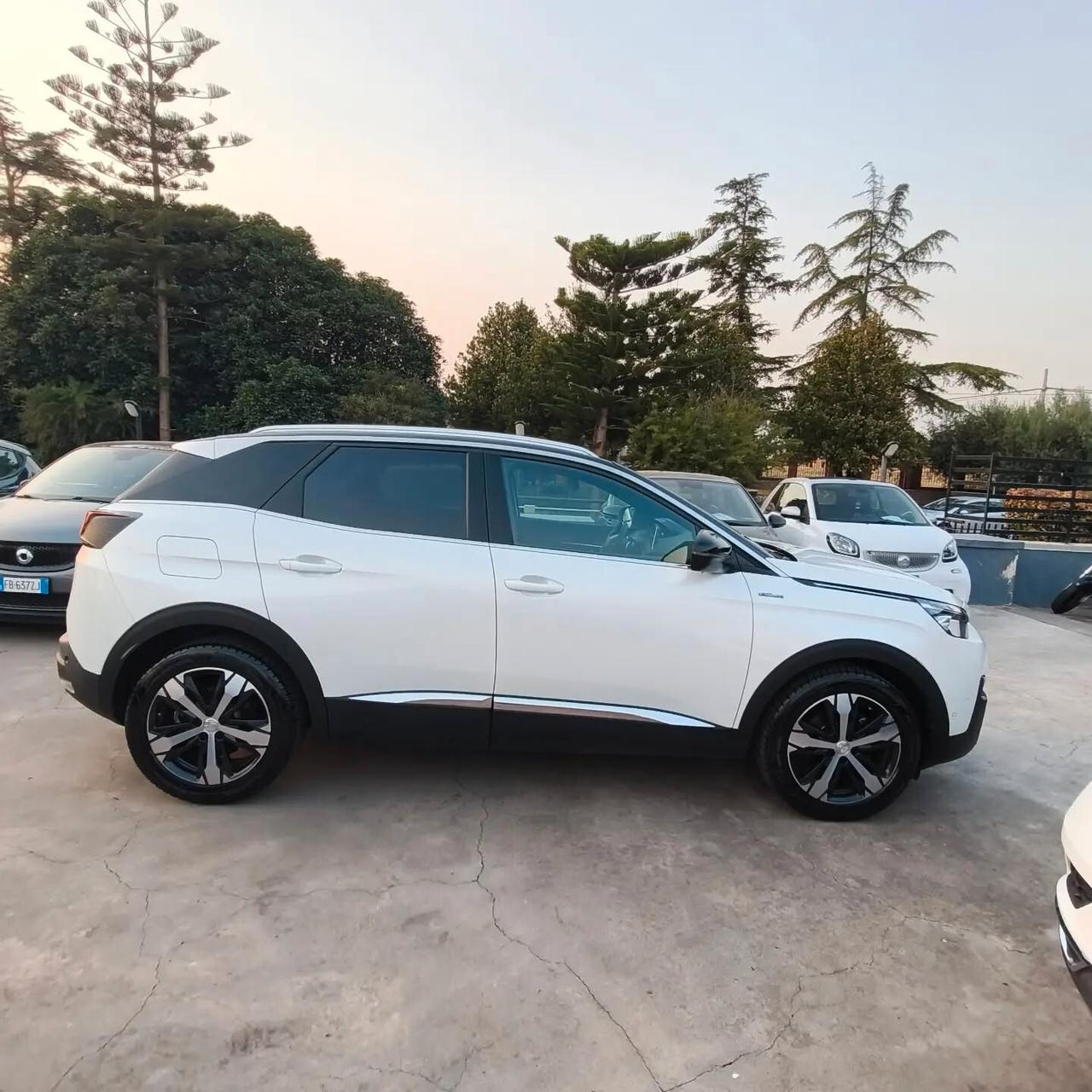 Peugeot 3008 GTLINE CAMBIO AUTOMATICO