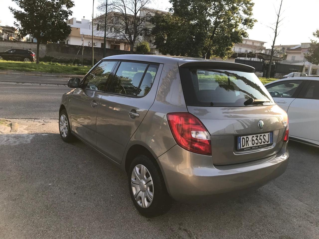 Skoda Fabia 1.2 12V 70CV 51 KW 5p. Style pari al nuovo