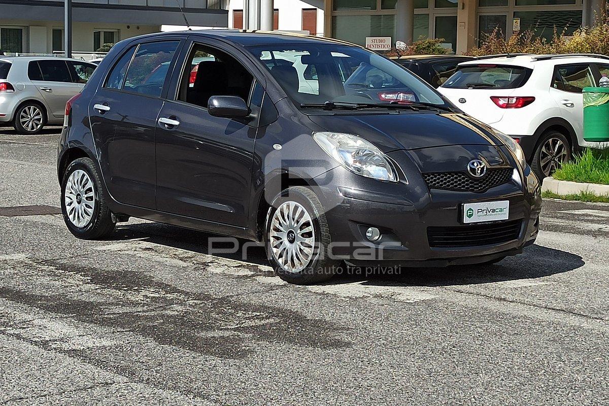 TOYOTA Yaris 1.0 5 porte Sol