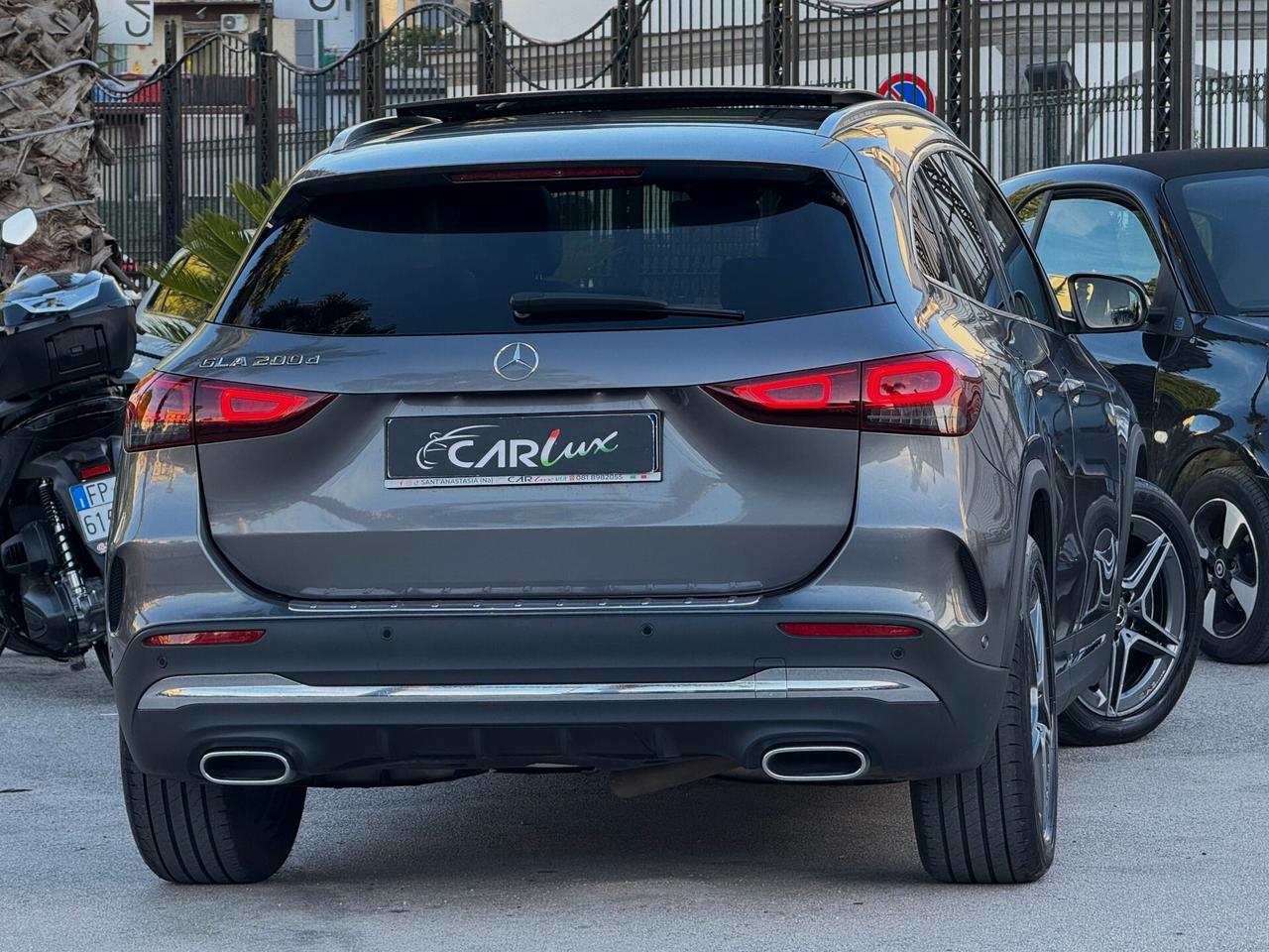 Mercedes-Benz GLA 200 d Premium AMG TETTO PACK LED