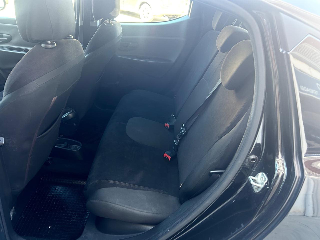 Lancia Ypsilon 1.2 GPL