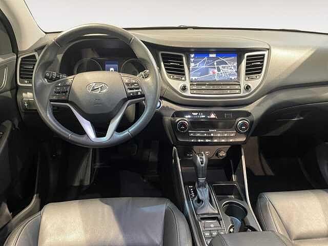 Hyundai TUCSON 2.0D 136CV 4WD Autom. XPossible - NEOPATENTATI