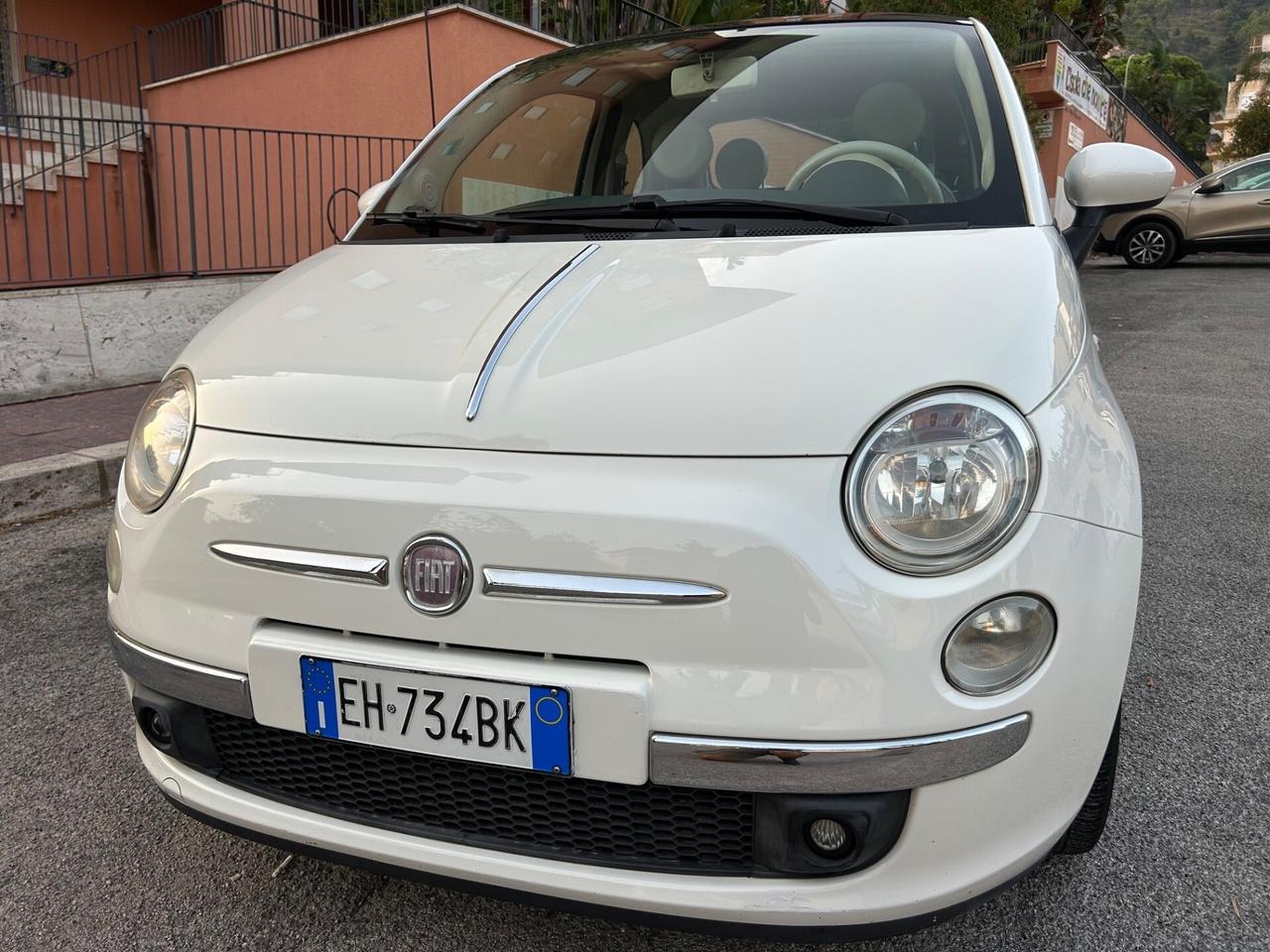 Fiat 500 1.2 Lounge ideale per neopatentati