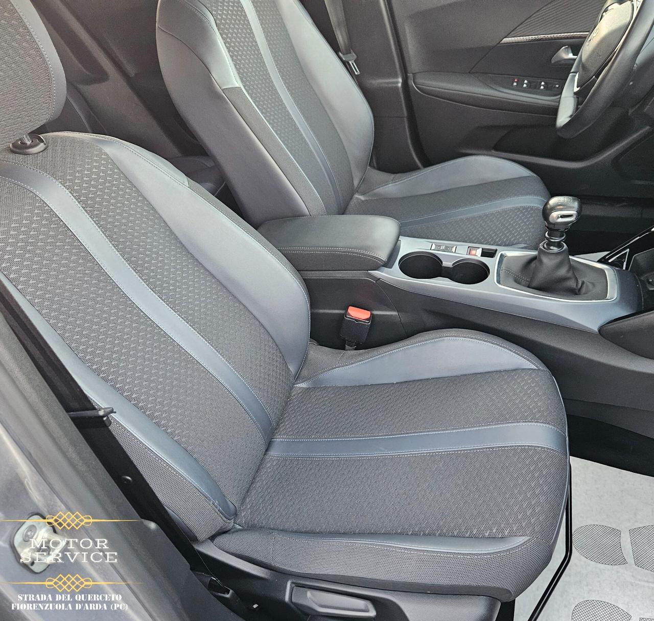 Peugeot 2008 Allure UNIPRO 58000KM GARANZIA INCLUSA NEL PREZZO