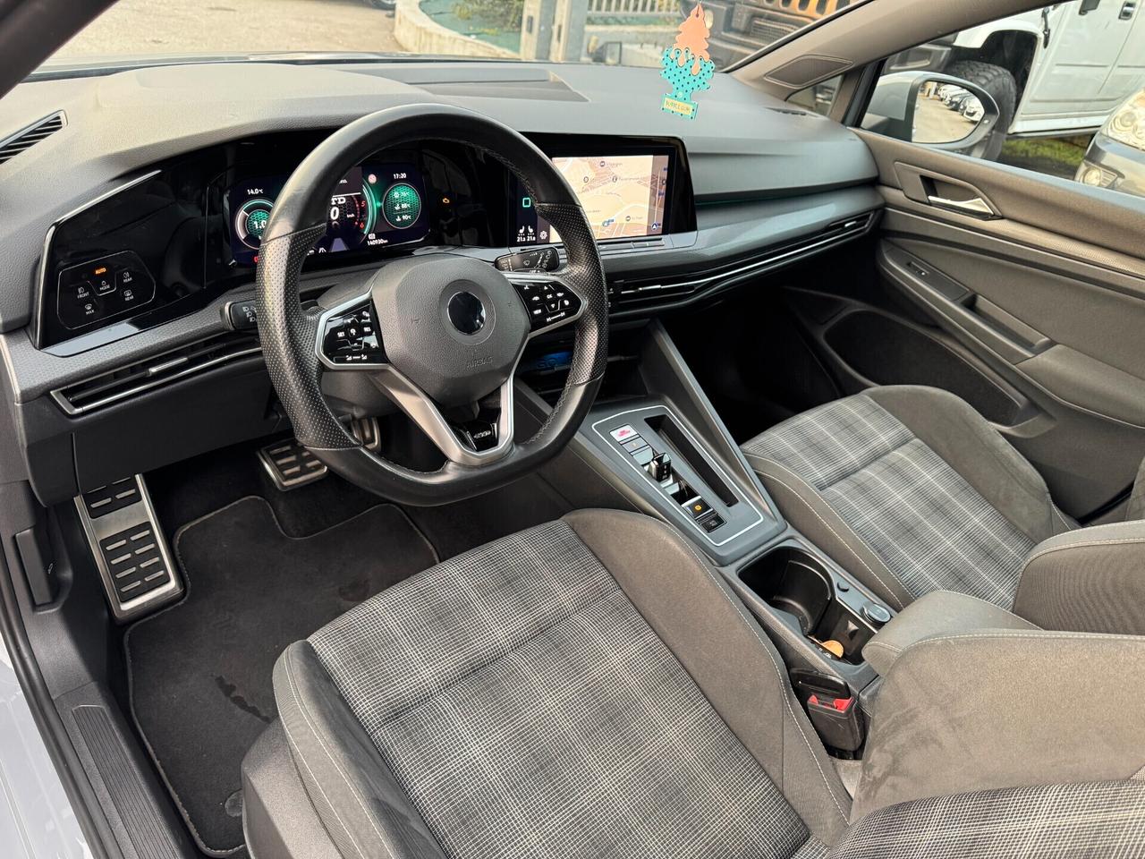 Volkswagen Golf 8 2.0 TDI DSG GTD