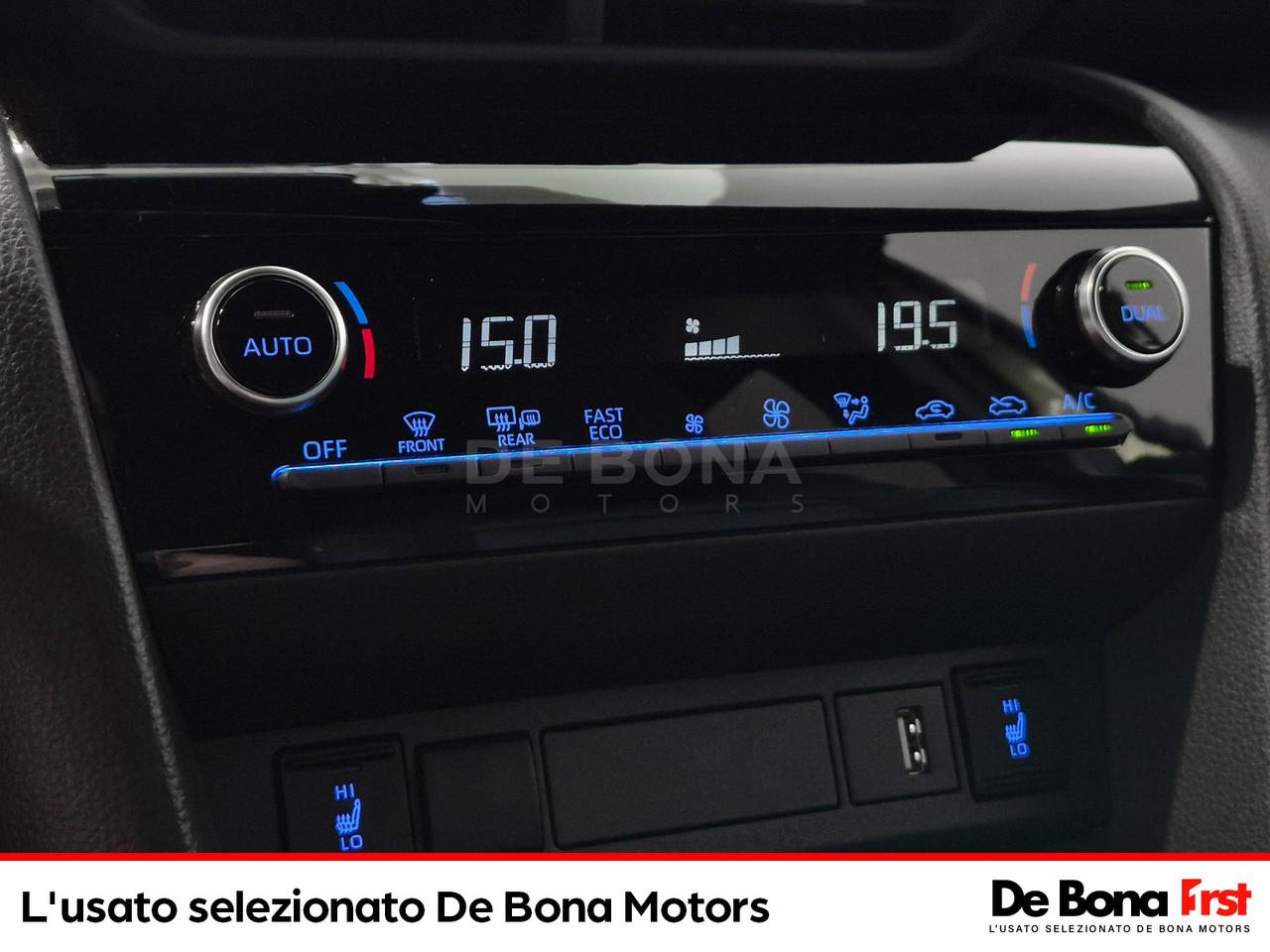 Toyota Yaris cross 1.5h premiere fwd 116cv e-cvt