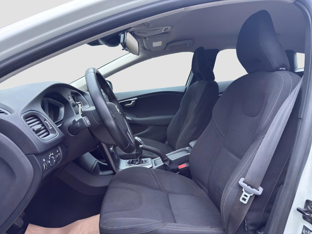 Volvo V40 Cross Country D2 1.6 Momentum