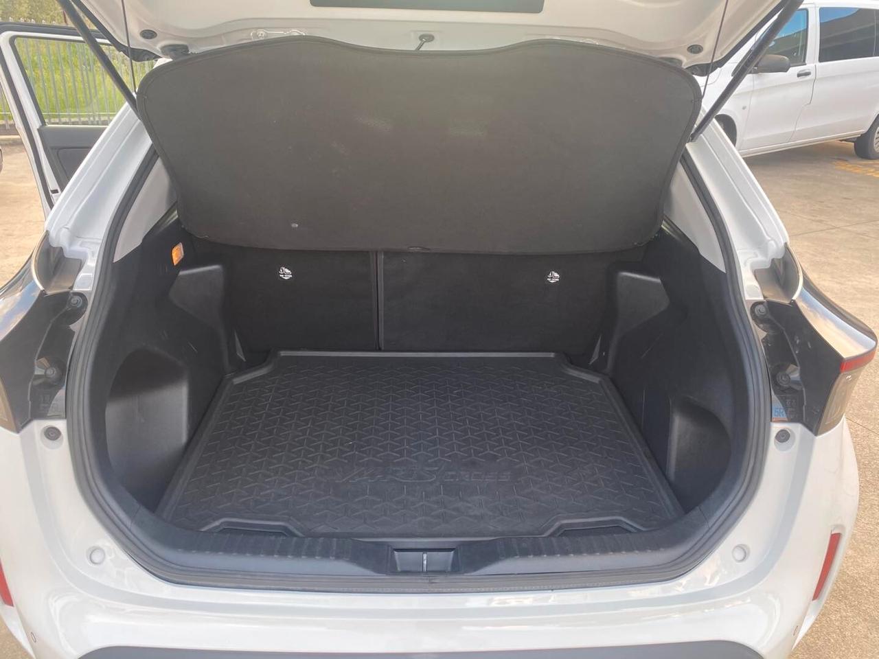 Toyota Yaris Cross 1.5 Hybrid (116 CV) E-CVT Business 2023