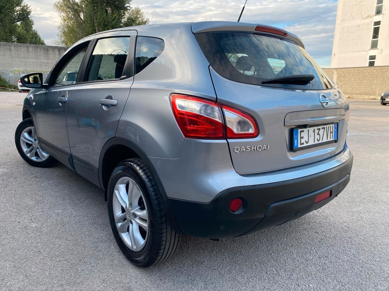 Nissan Qashqai 1.5 dCi 110cv tekna restyling full 2011
