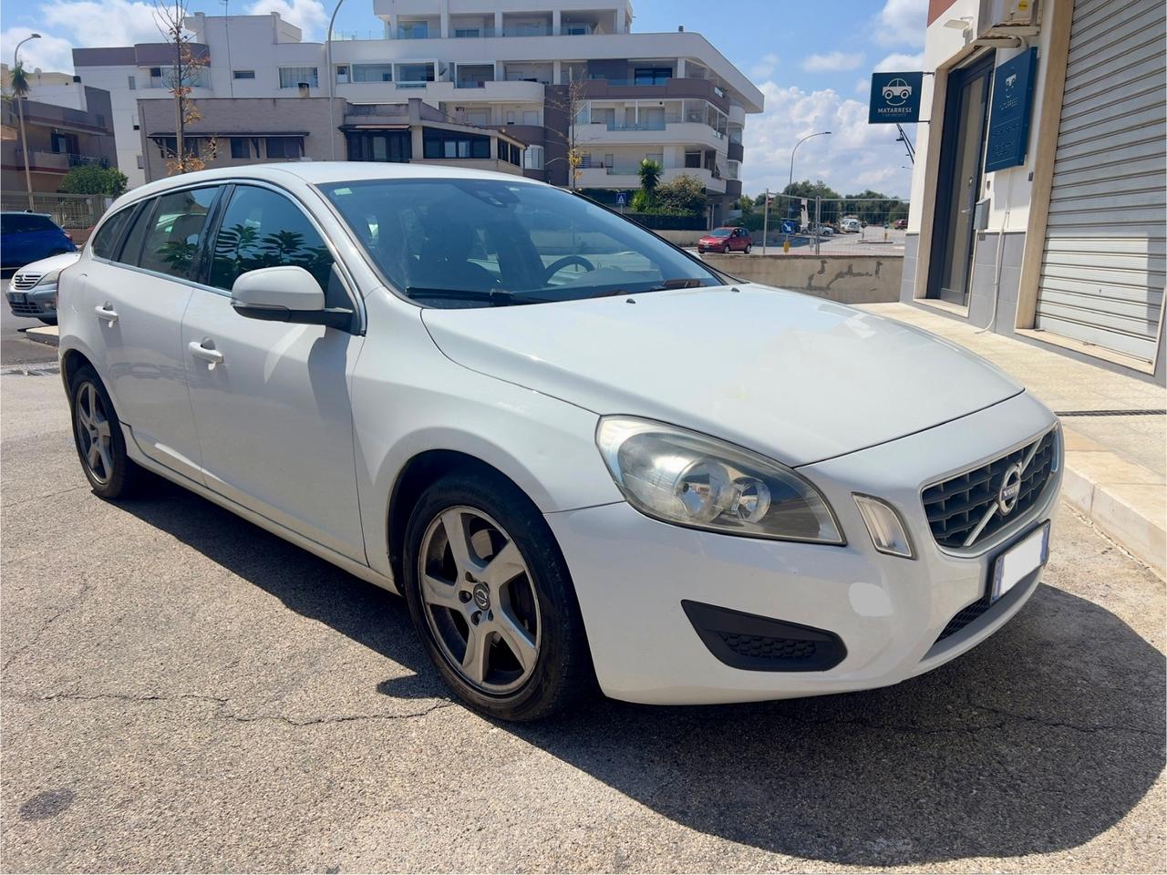 Volvo V60 D5 AWD Geartronic Summum