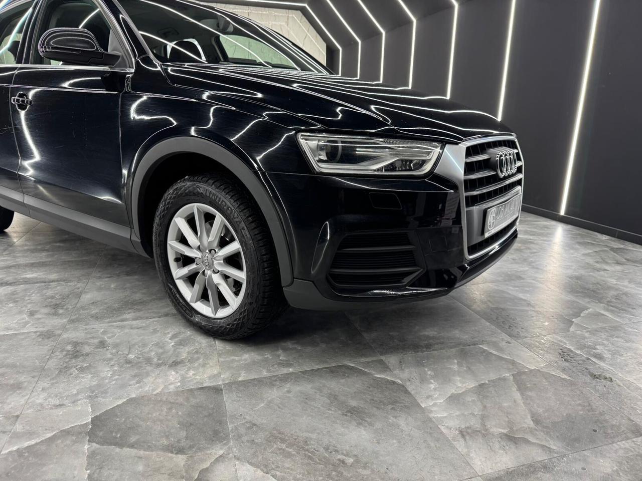 Audi Q3 2.0 TDI 150 CV Business