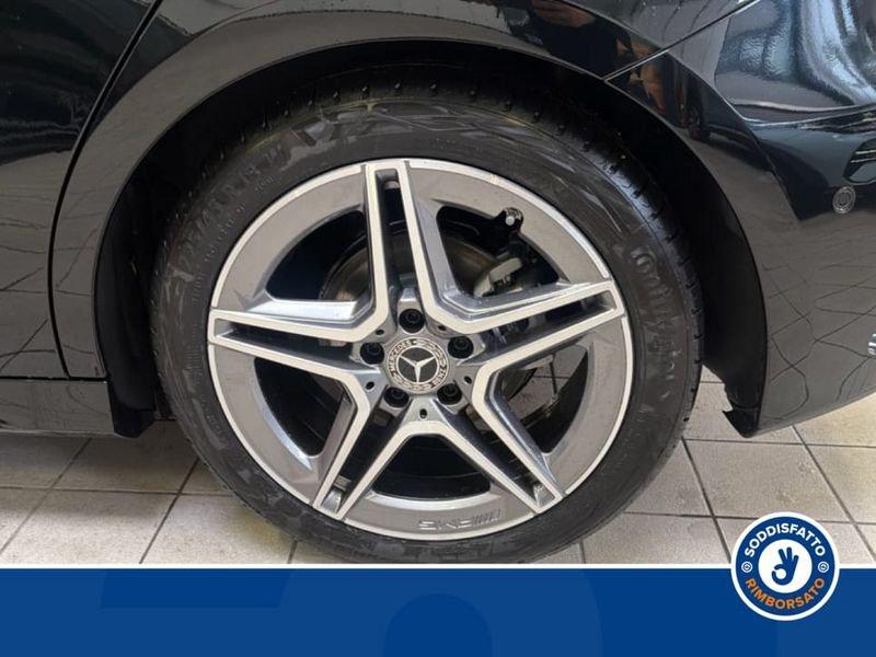 Mercedes-Benz Classe A 180d Automatic AMG Line Premium