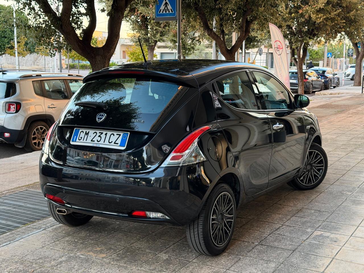 Lancia Ypsilon 1.0 FireFly 5 porte S&S Hybrid Gold Plus