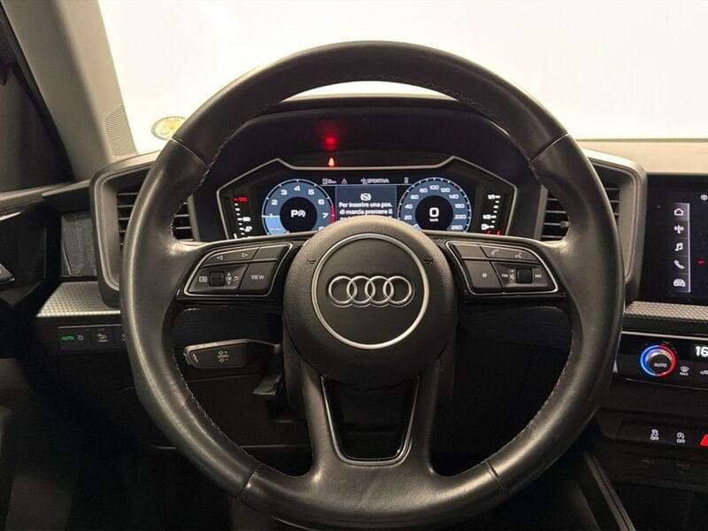 Audi A1 A1 CITYCARVER 30 1.0 TFSI ADMIRED S-TRONIC 110CV