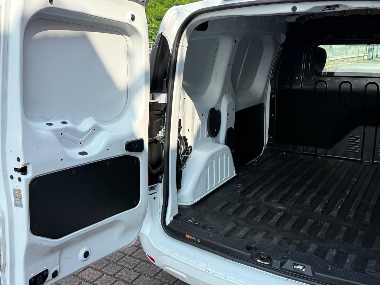 Dacia Dokker Blue dCi 95 Furgone PARI AL NUOVO