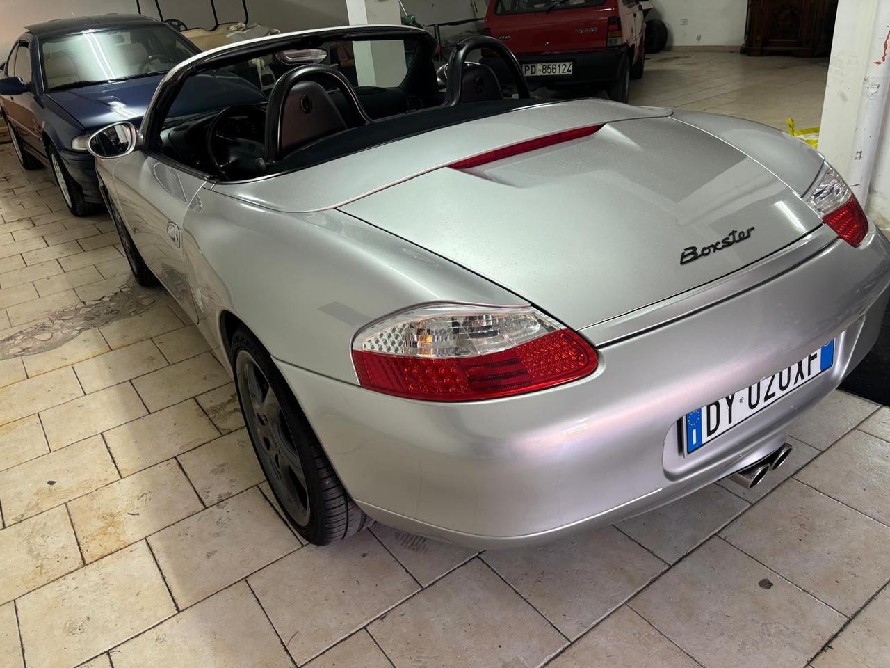 Porsche Boxster 2.7i 24V cat