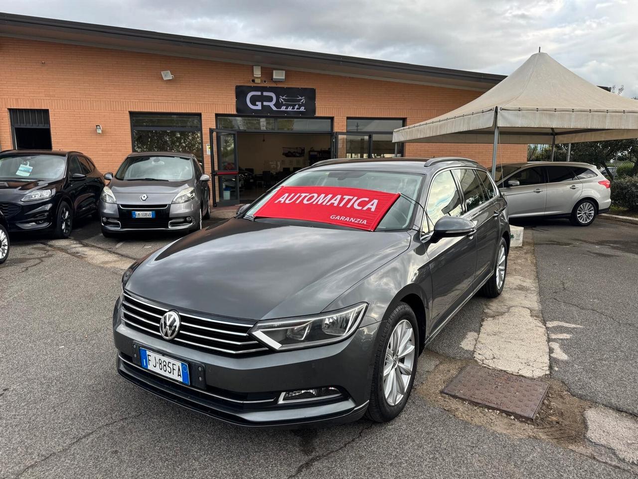 Volkswagen Passat VARIANT 1.6 TDI SCR DSG COMFORTLINE BMT 2017