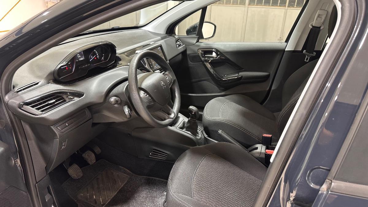 PEUGEOT - 208 - 1.2 VTi 82 CV 5p. Allure