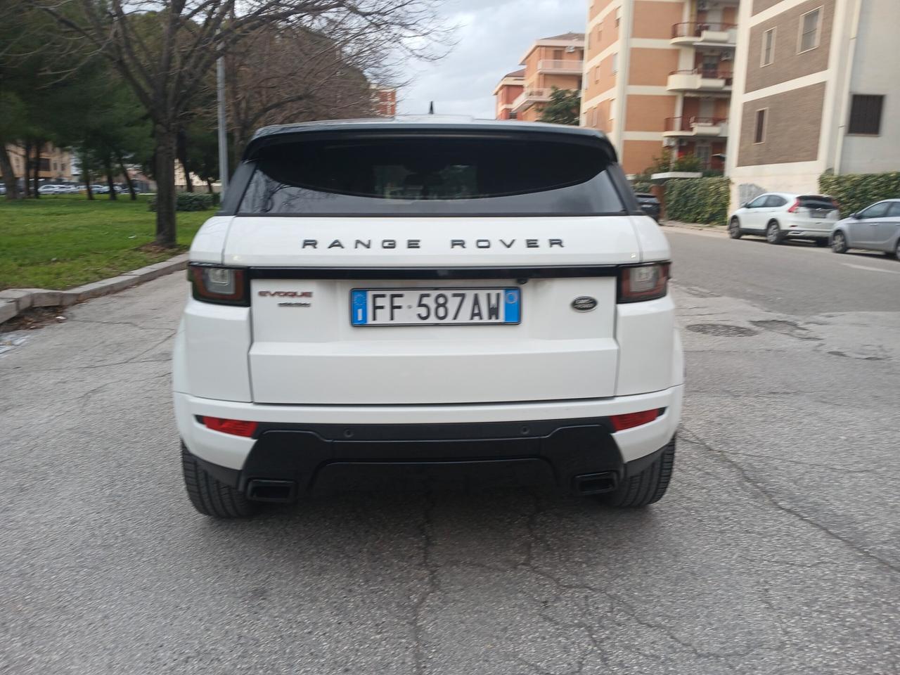 Land Rover Range Evoque 2.0 TD4 180 CV 5p. Business Edition SE