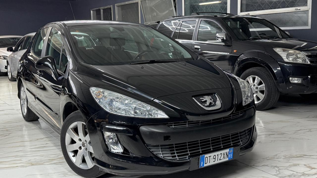 Peugeot 308 1.6 HDi 54.000KM AUTOMATICA