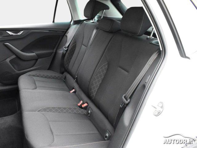 SKODA Kamiq 1.0 G-Tec Led adattivi, Sedili risc, Carplay, ACC