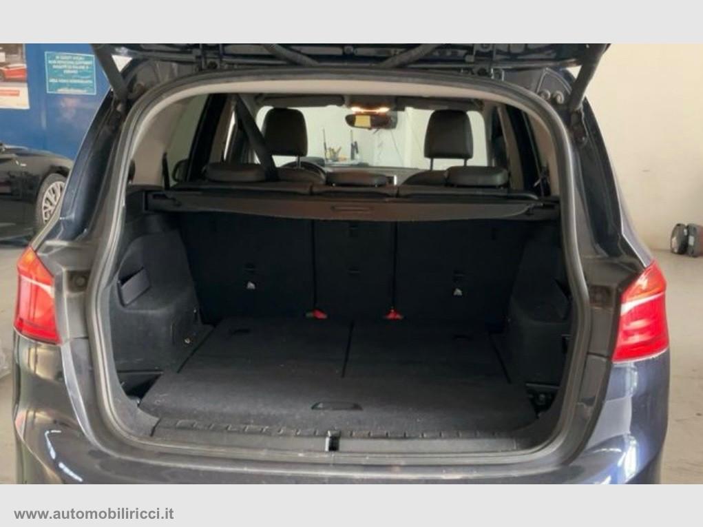 BMW 216d Gran Tourer 7 POSTI