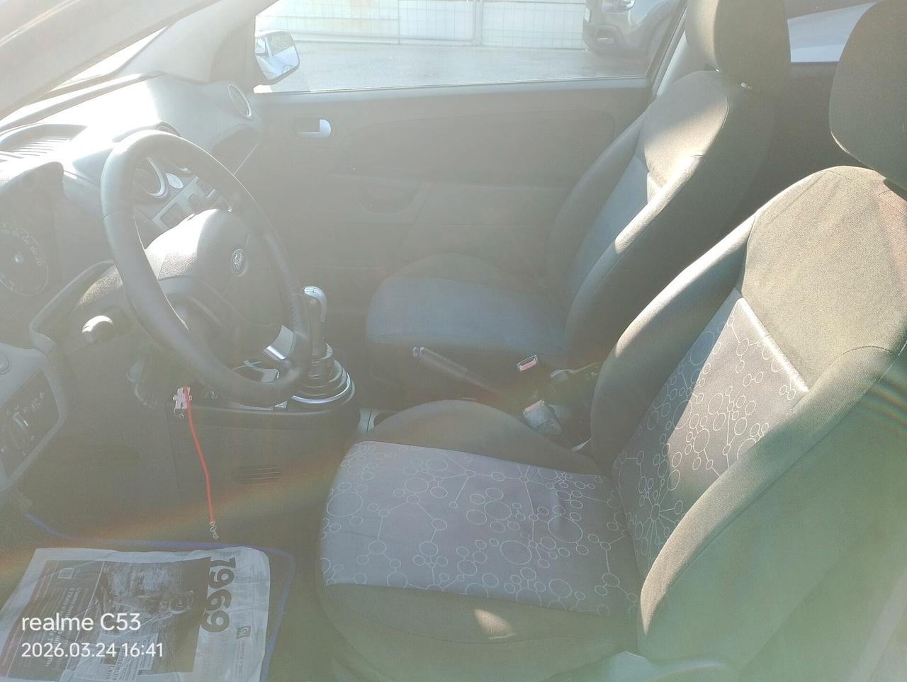 FORD FIESTA 1.2 B/GPL-2007