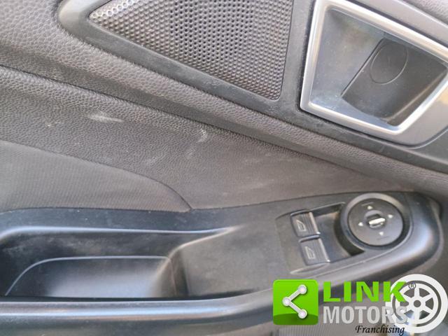 FORD Fiesta 1.0 80CV 5 porte