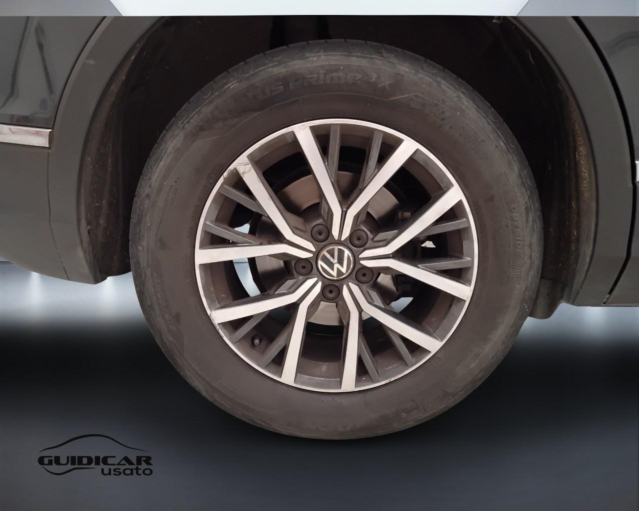 VOLKSWAGEN Tiguan II 2021 - Tiguan 2.0 tdi Life 122cv