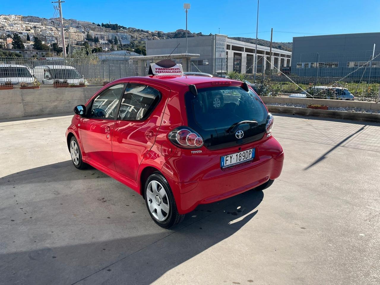 Toyota Aygo 1.0 cambio automatico