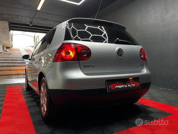 VOLKSWAGEN Golf 2.0 TDI - FABIANOAUTO