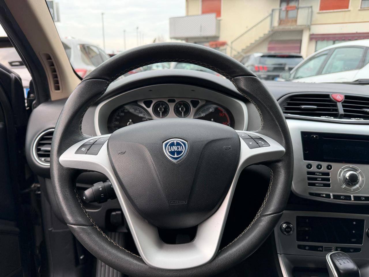 Lancia Delta 1.6 Diesel Neopatentati