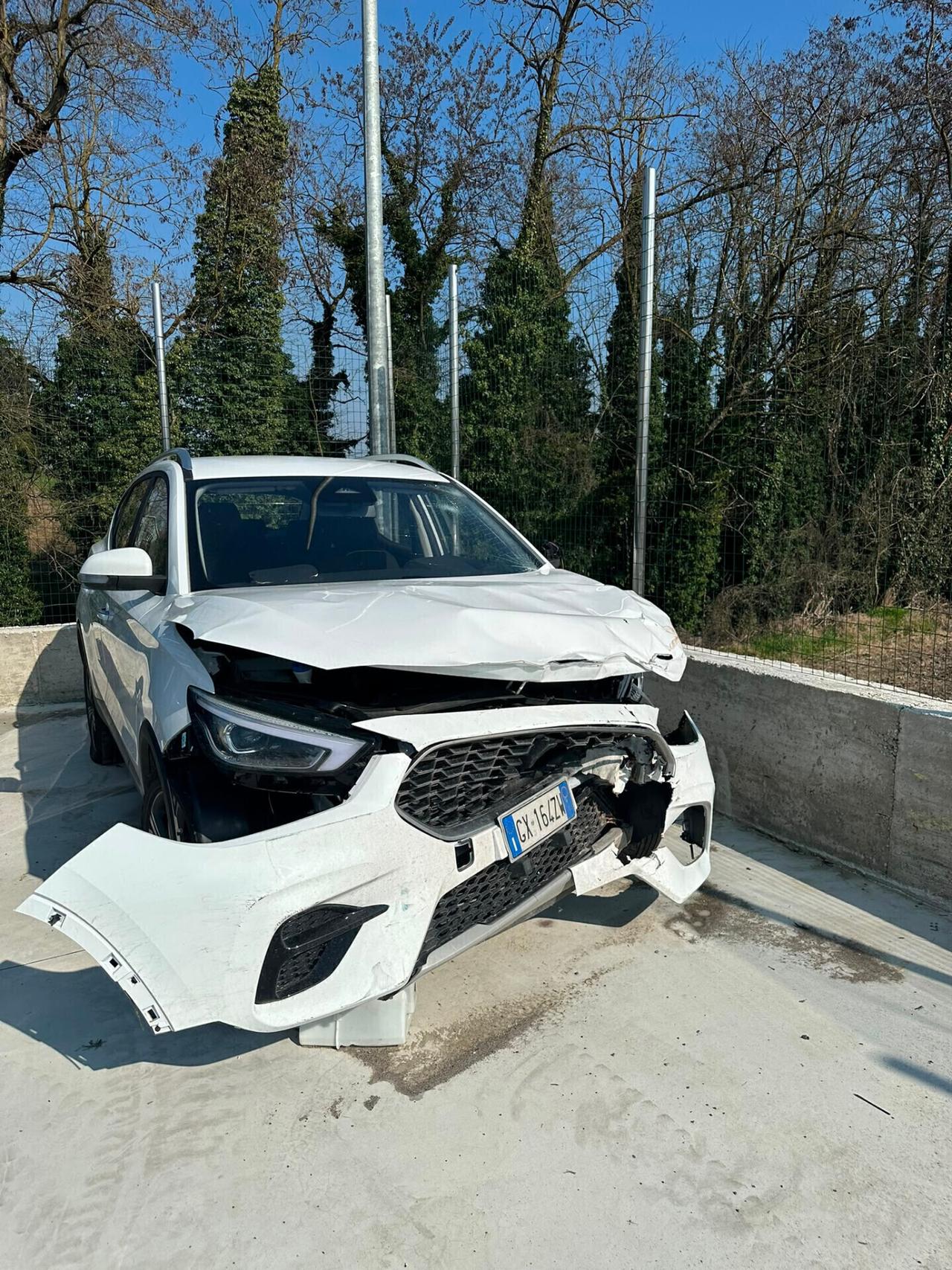 Mg ZS 1.5 VTi-tech Luxury INCIDENTATA