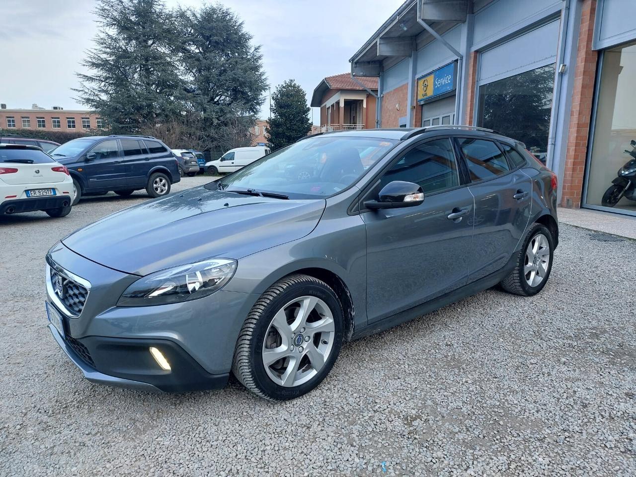 VOLVO V40 CROSS COUNTRY UNICO PROPRIETARIO