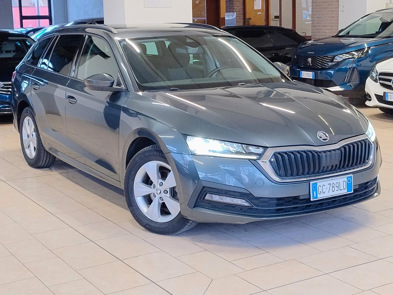 SKODA Octavia 2.0 TDI 150 CV DSG Executive