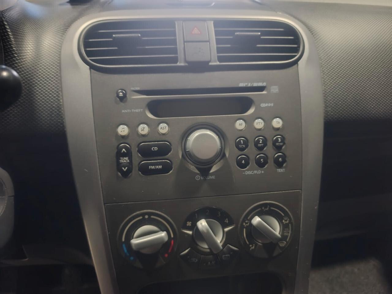 Opel Agila del 2011 1000 benzina 70.000 km