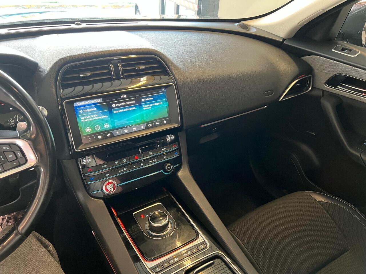 Jaguar F-Pace 2.0 D 240 CV AWD aut. Pure
