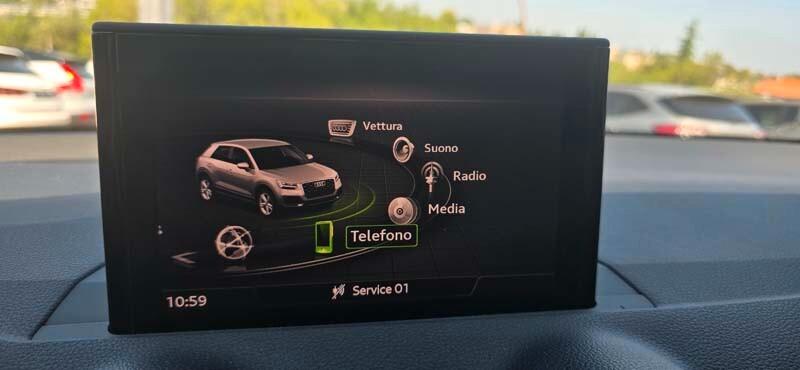 Audi Q2 35 TDI S tronic Business Advanced