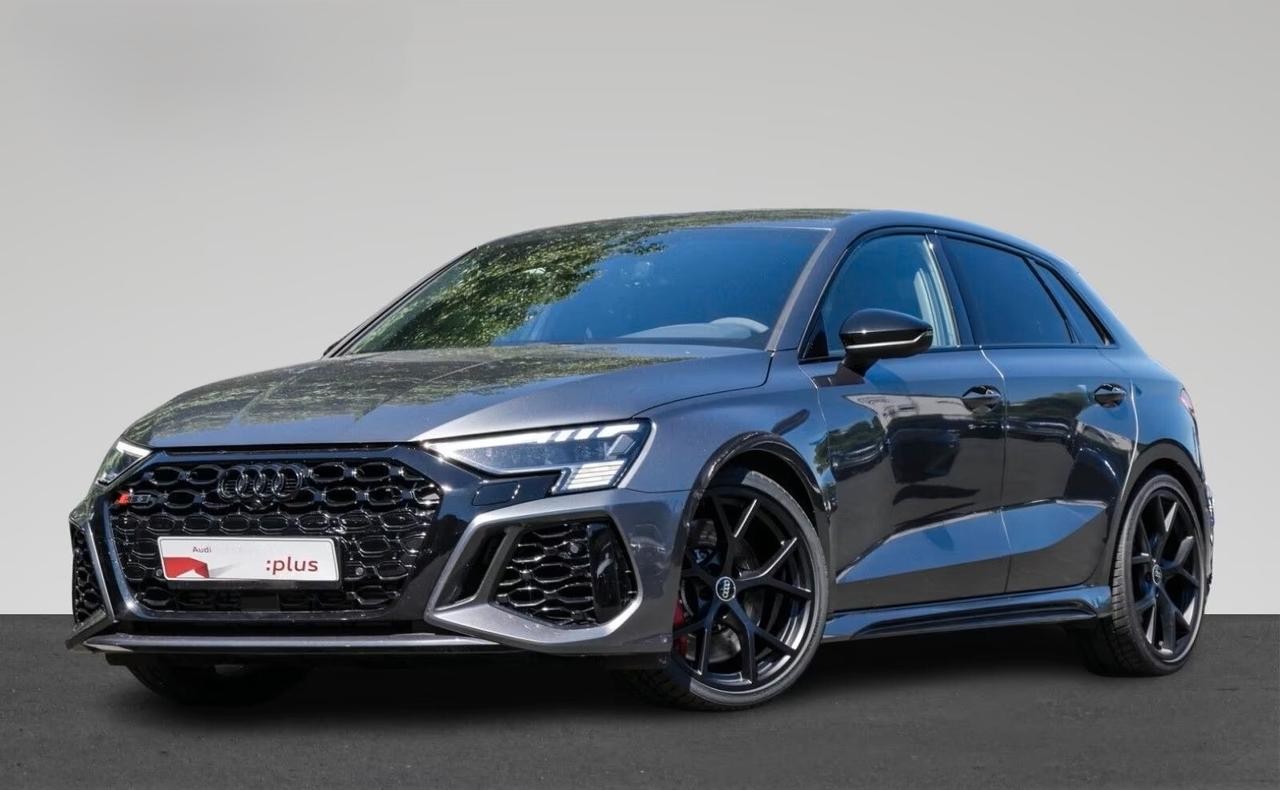 Audi A3 RS 3 SPB TFSI quattro S tronic
