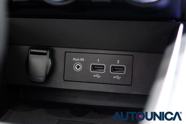 RENAULT Clio FULL HYBRID E-TECH 140 CV 5PORTE INTENS NEOPATENTI