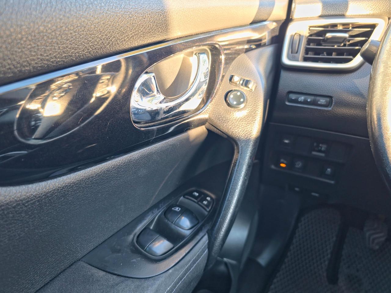 Nissan Qashqai 1.5 dCi Tekna CV-110 E6B Manuale NEO 2016