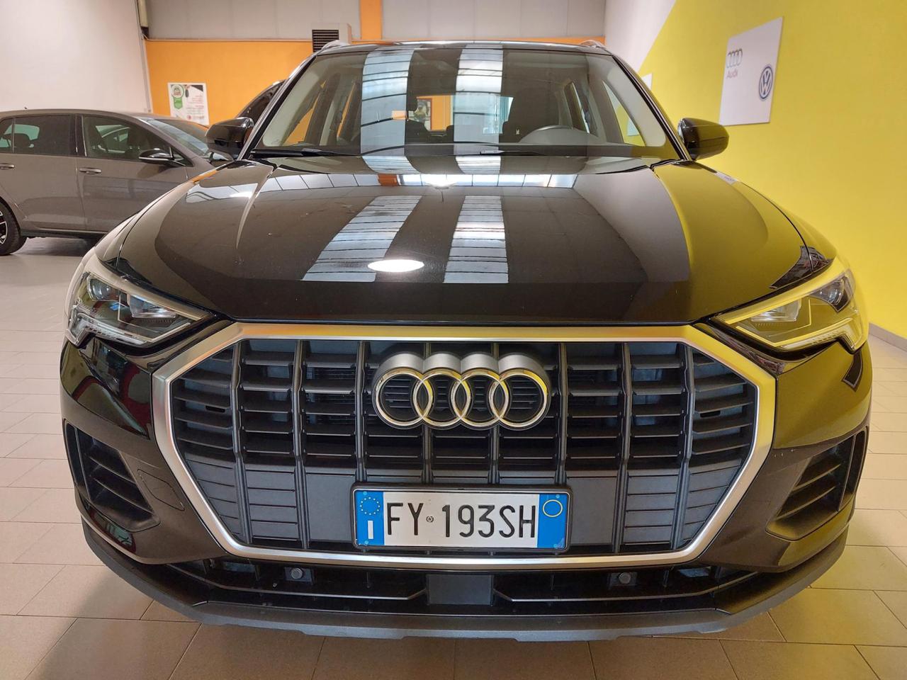 Audi Q3 35 2.0 tdi Business Advanced s-tronic