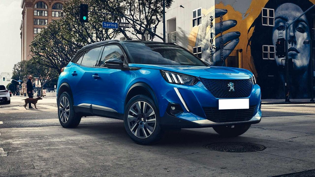 Peugeot 2008 PureTech 130 EAT8 Allure S/S SOLO PER PRIVATI - FURTO E INCENDIO ZERO - 1 CAMBIO PNEUMATICI INCLUSO - CANONI IVA ESCLUSA - ANCHE CON ANTICIPO ZERO