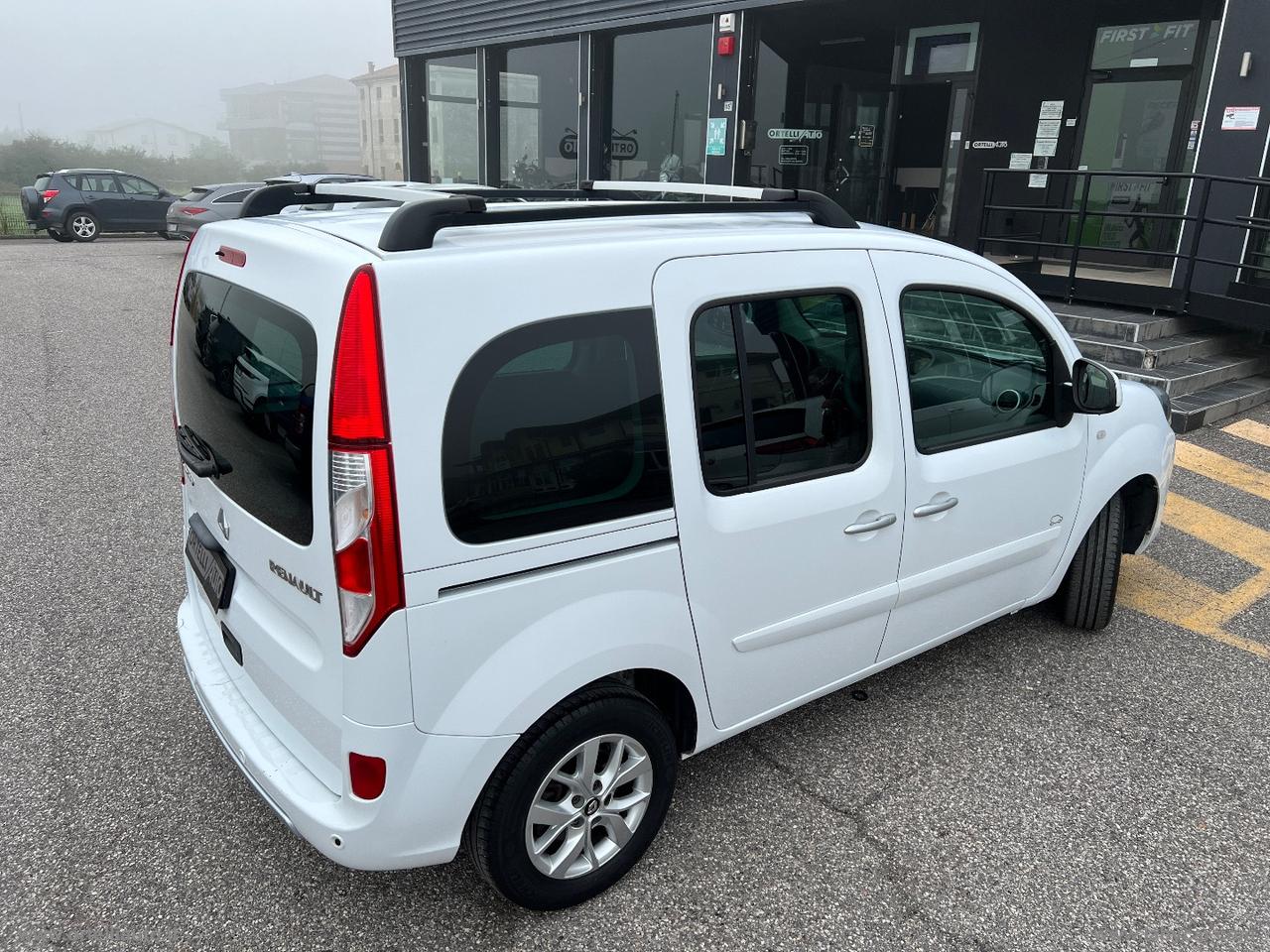 RENAULT Kangoo Blue dCi 8V 95 CV 5p. Limited2 IVA DEDUCIBILE