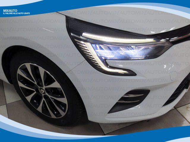 RENAULT Clio 1.6 eTech Hybrid 140cv Intens AUT EU6