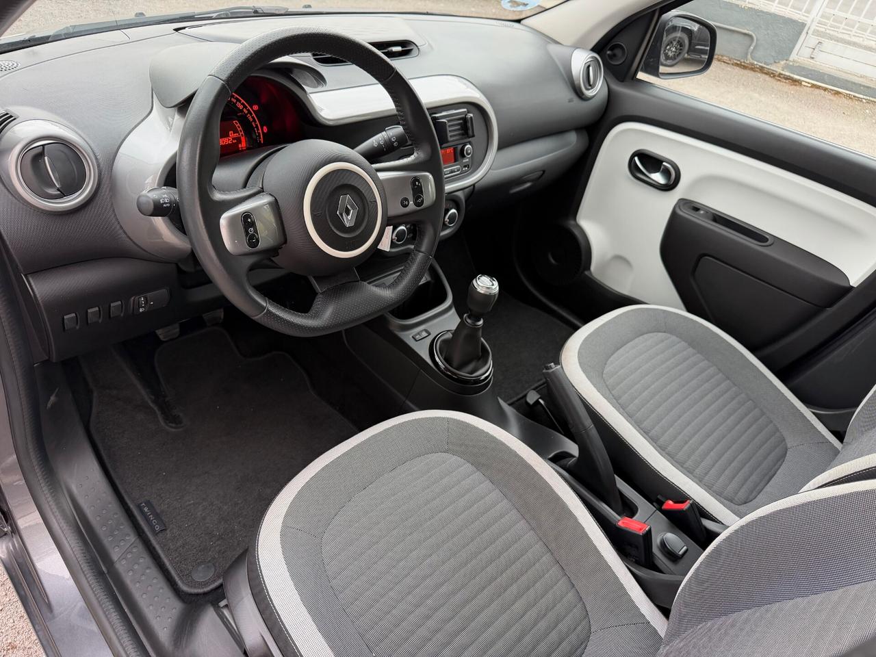 Renault Twingo SCe 65CV Intens LED 2021