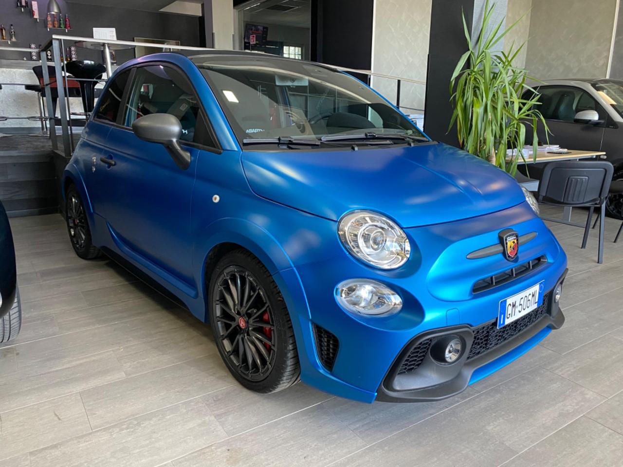 Abarth 595 C 1.4 Turbo T-Jet 180 CV Competizione
